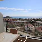 Caesar Blue Large With Sea View And Aquapark Apartment