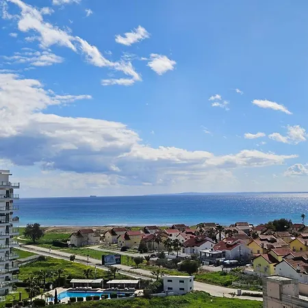 Caesar Blue Large With Sea View And Aquapark Apartment *