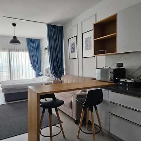 Apartment Caesar Blue Large With Sea View And Aquapark *